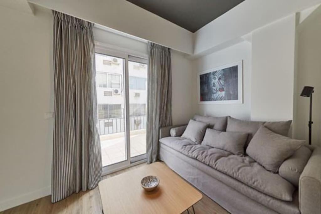 Viola Comfort Suite Athens Exterior photo