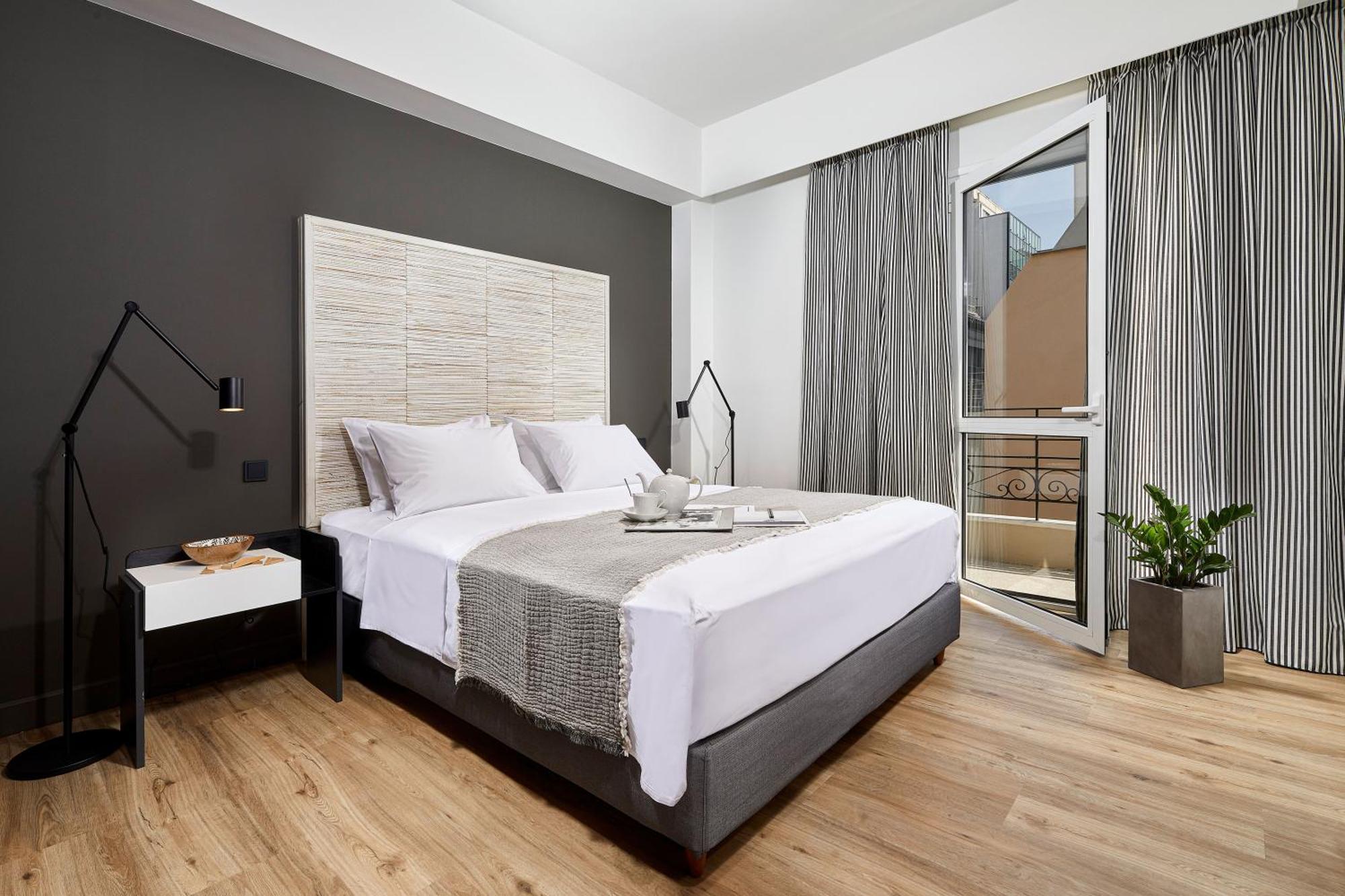 Viola Comfort Suite Athens Exterior photo